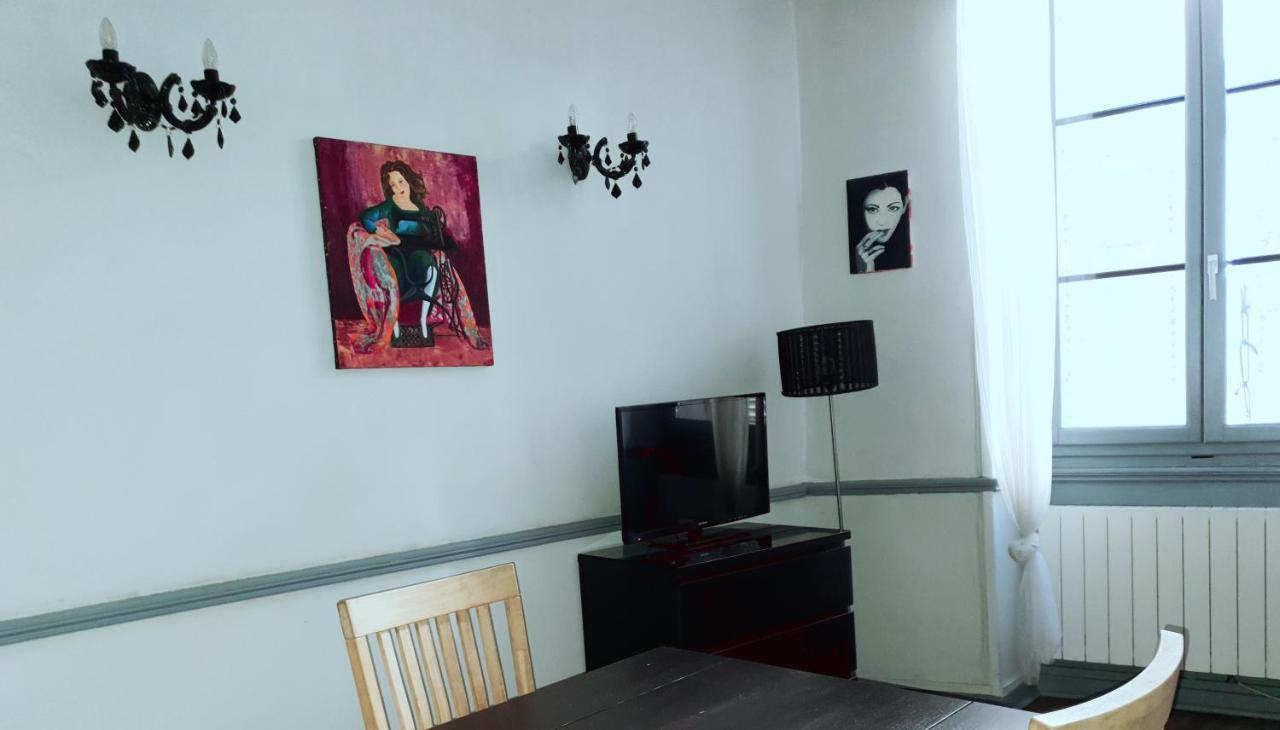 Home Nantua Studio Meubles Ain-Jura Zewnętrze zdjęcie