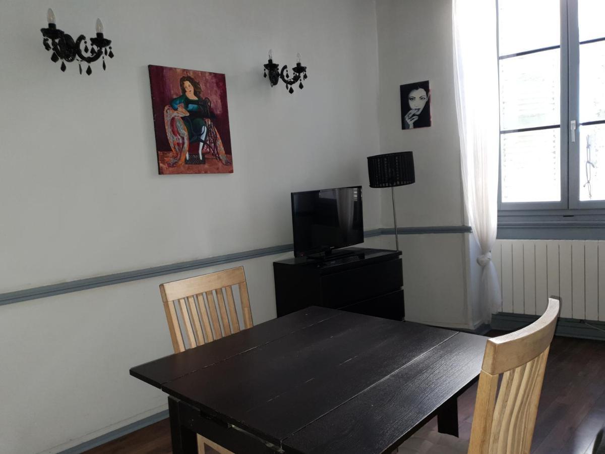 Home Nantua Studio Meubles Ain-Jura Zewnętrze zdjęcie