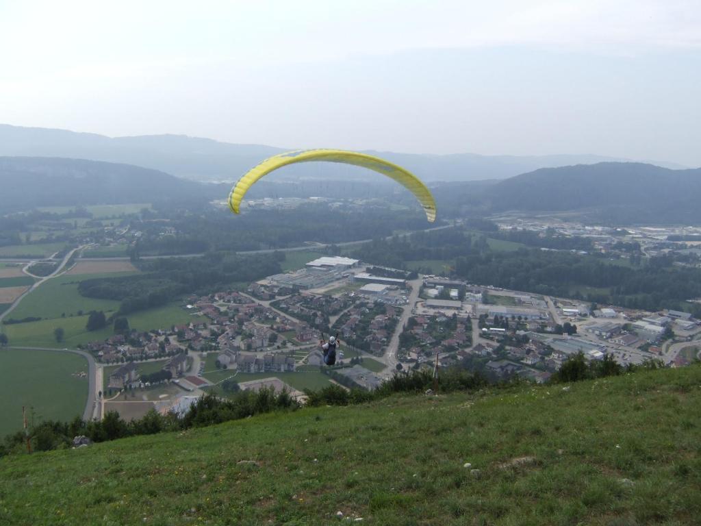 Home Nantua Studio Meubles Ain-Jura Zewnętrze zdjęcie